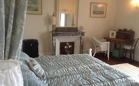 Bed And Breakfast Chateau La Roussille À